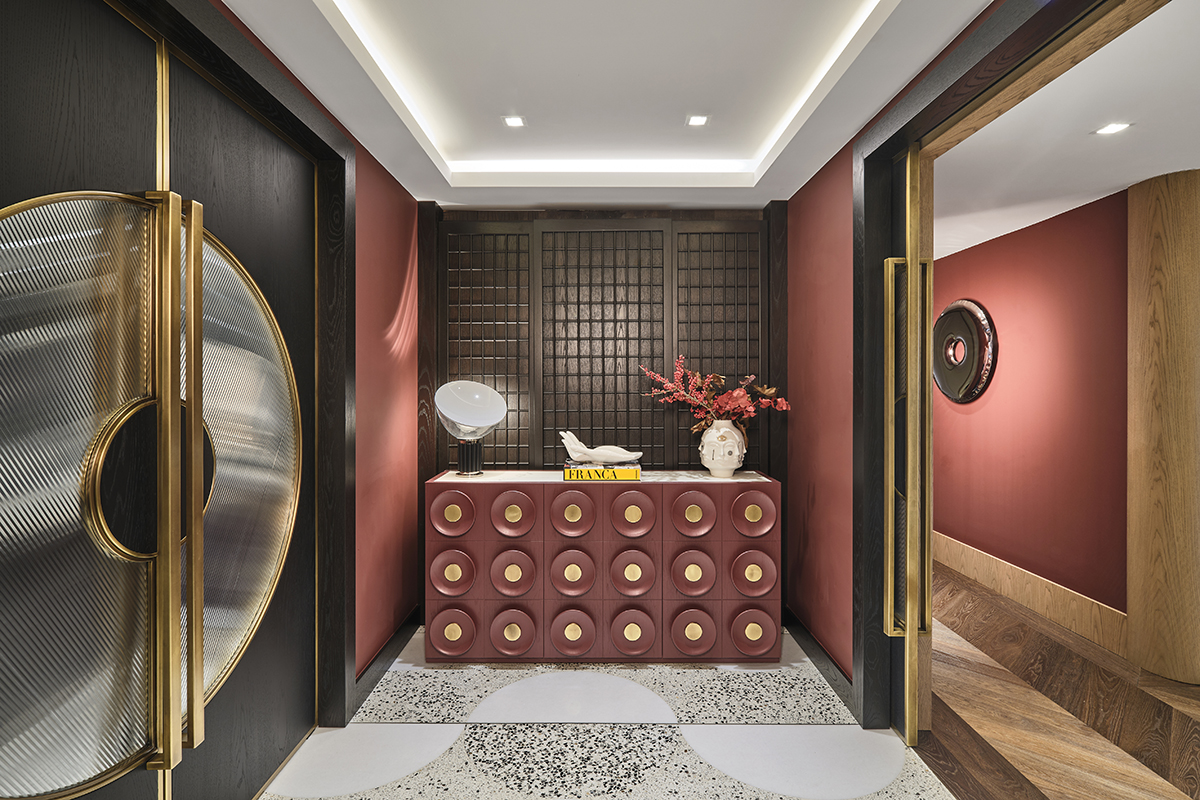 Layered Heritage House