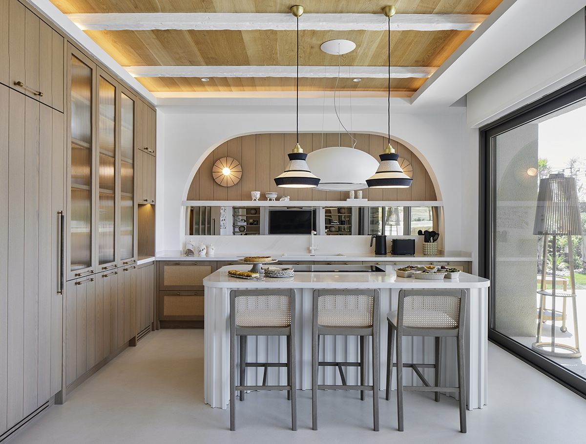 Mediterranean Flow Villa